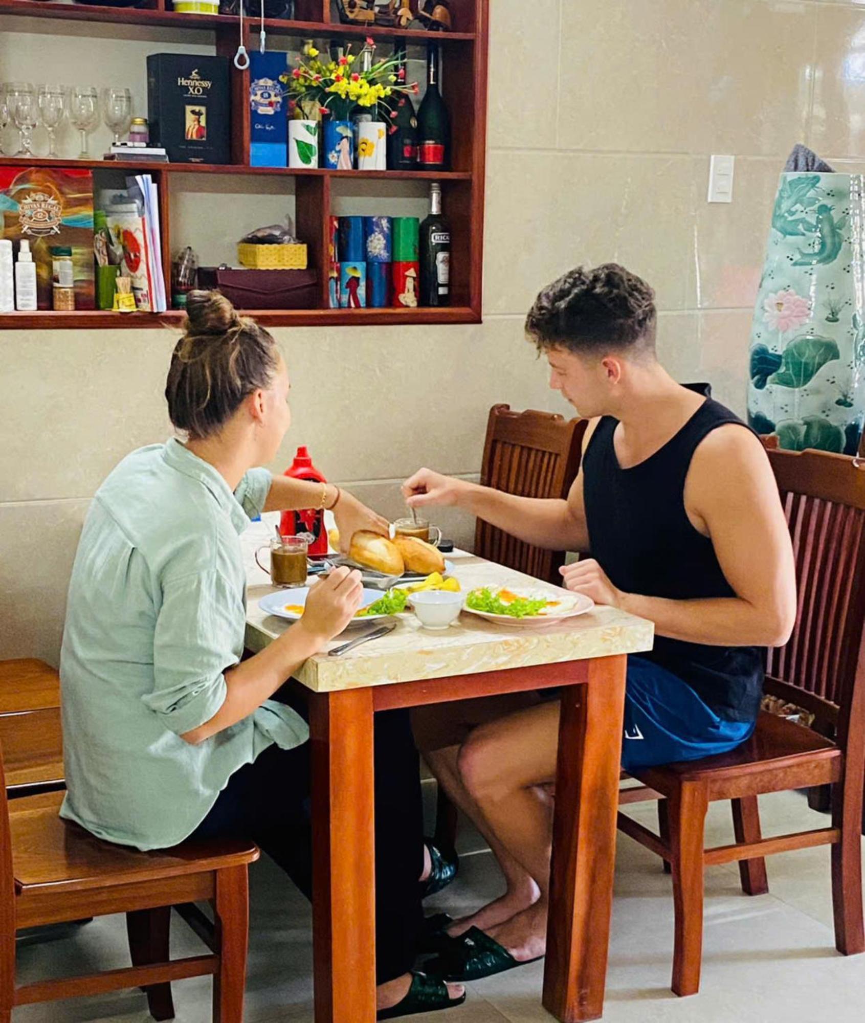 Bong House Homestay 2 ฮอยอัน ภายนอก รูปภาพ